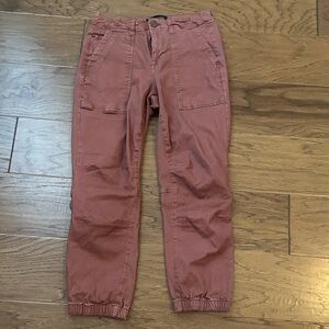 Women’s distressed Cargo Pants in Dusty Rose